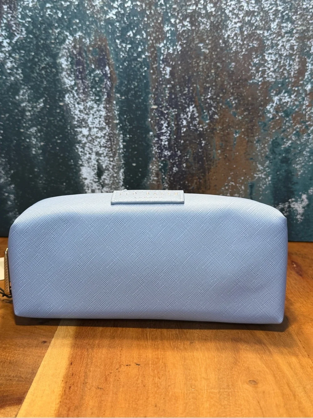 Ted‎ Baker Quiet Luxury Saffiano Cosmetic Pouch Powder Blue NWT